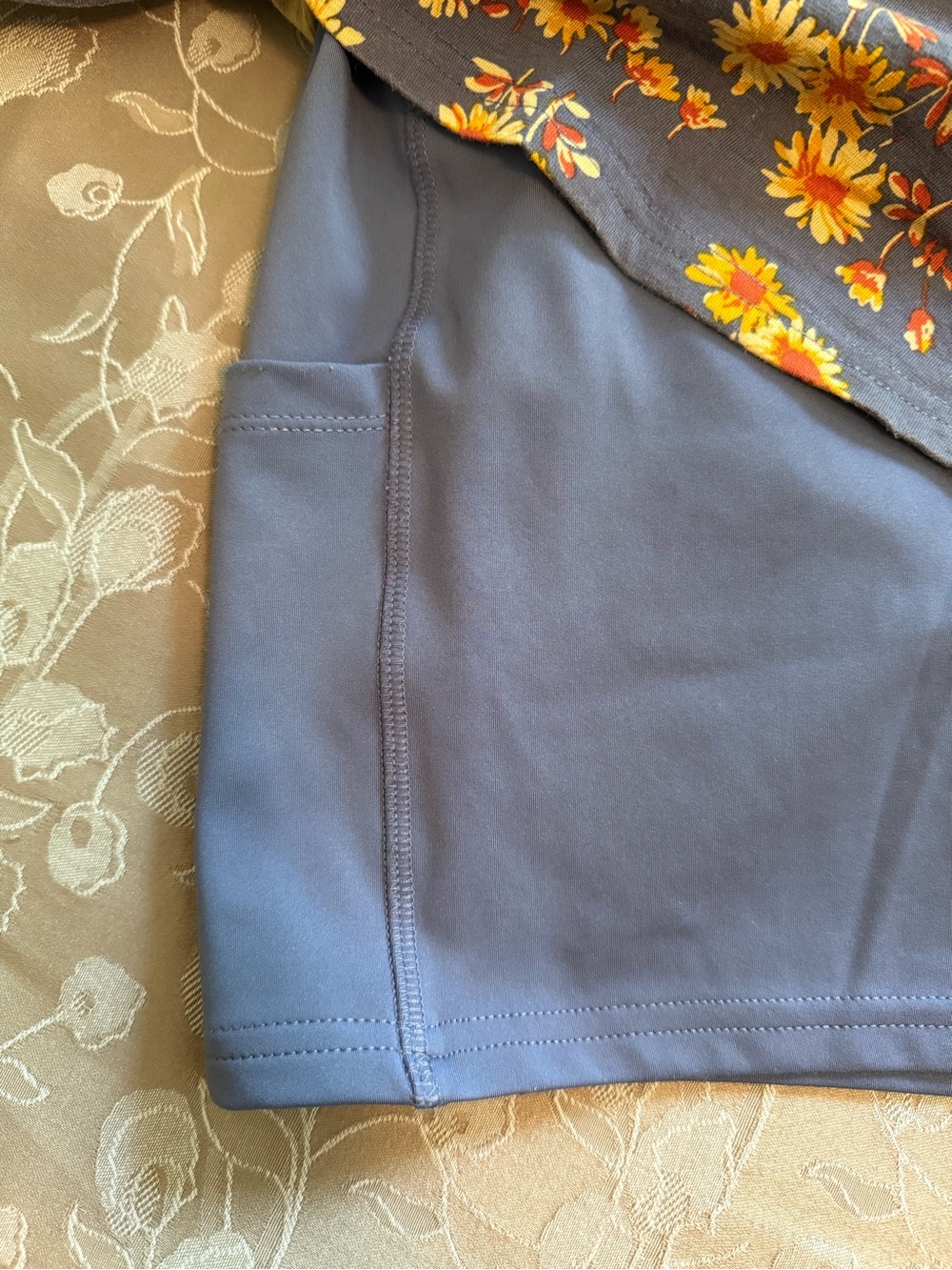 Toad & Co, Samba skort, size medium, pockets on shorts. Like new. - Picture 4 of 7